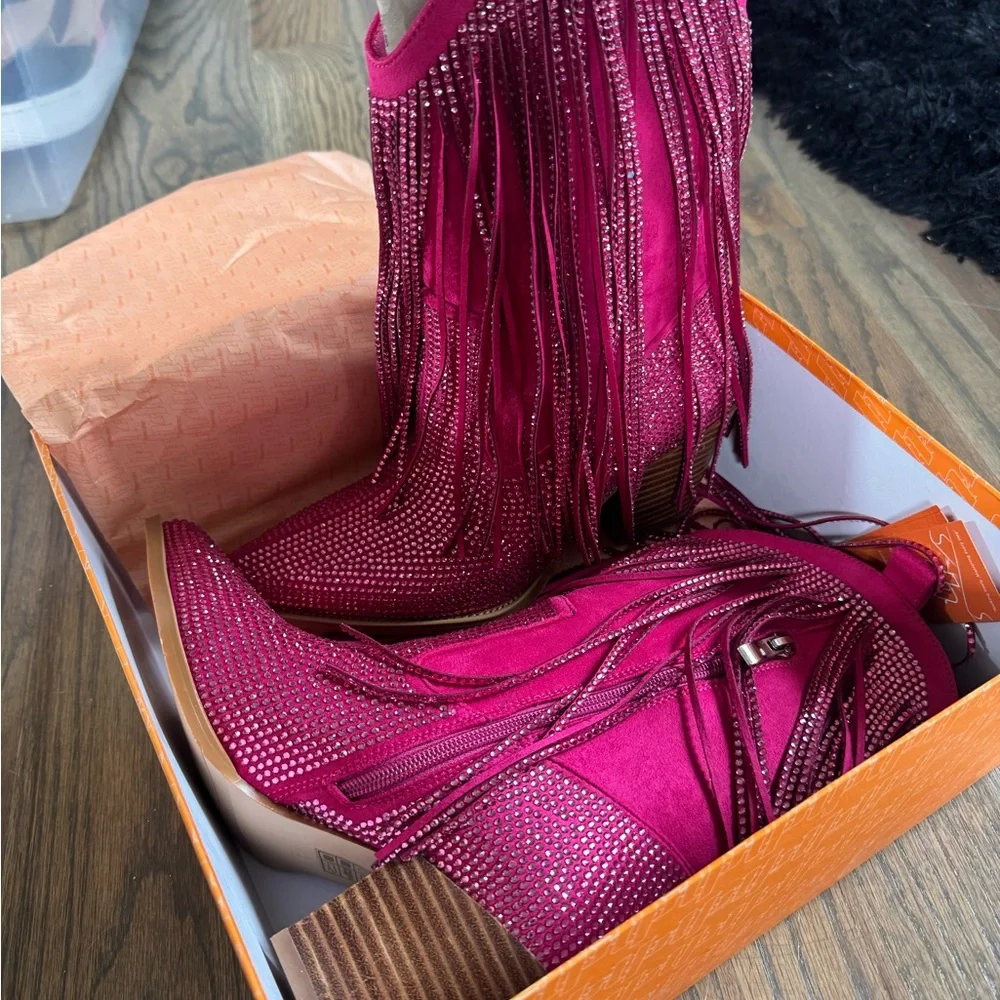 Ouepiano | Pink Rhinestone Fringe Women's Boots - Picture 2 of 5